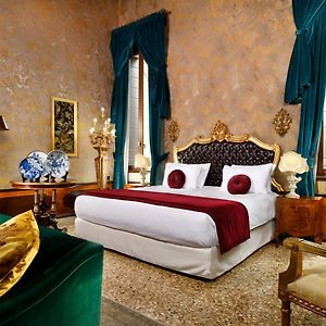 Chambre Luxe Lit King-Size